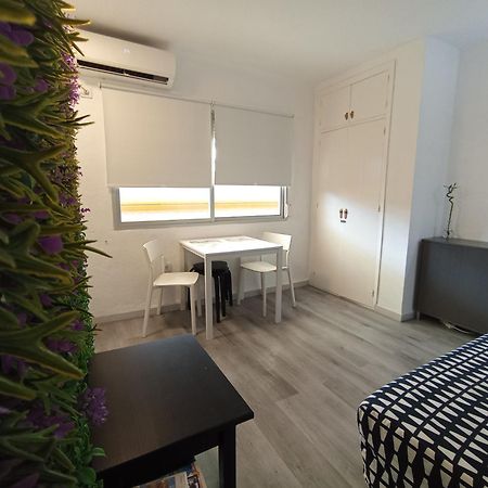 Apartamento Una Habitacion Supercentrico トレモリノス エクステリア 写真